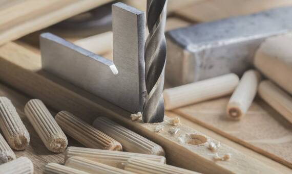 Poziomica kątowa do zastosowań domowych – czy warto ją mieć?