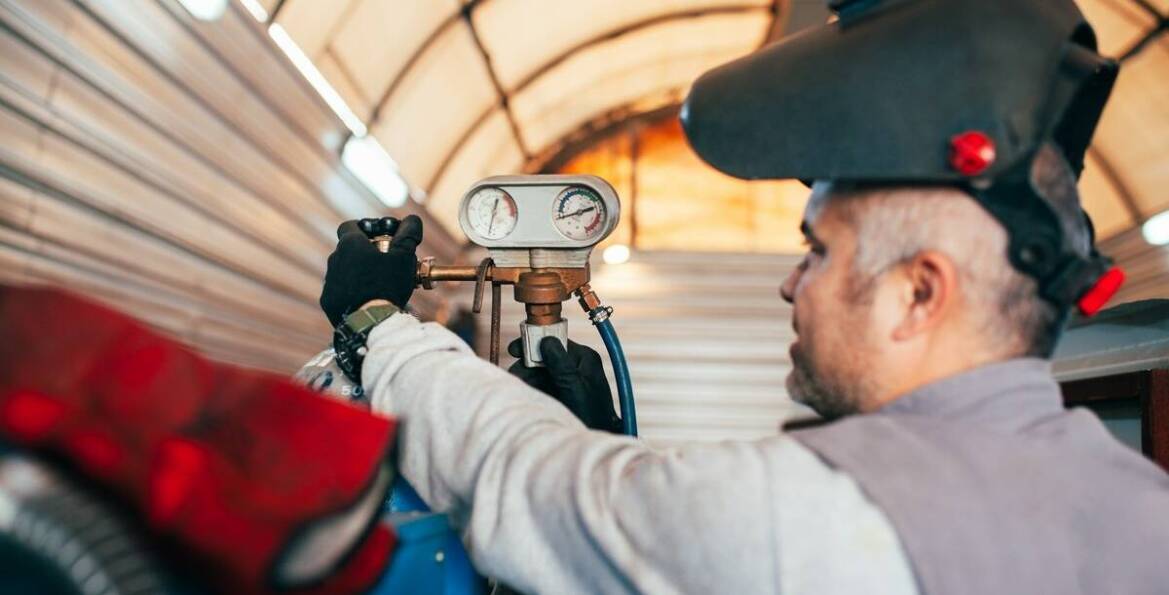 Dlaczego warto zaufać specjalistom w zakresie naprawy klimatyzacji?