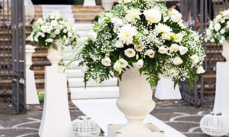 Plenerowe ceremonie ślubne – zalety organizacji w Nowej Soli