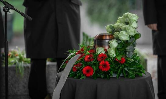 Wybór urny a preferencje religijne: co warto uwzględnić?