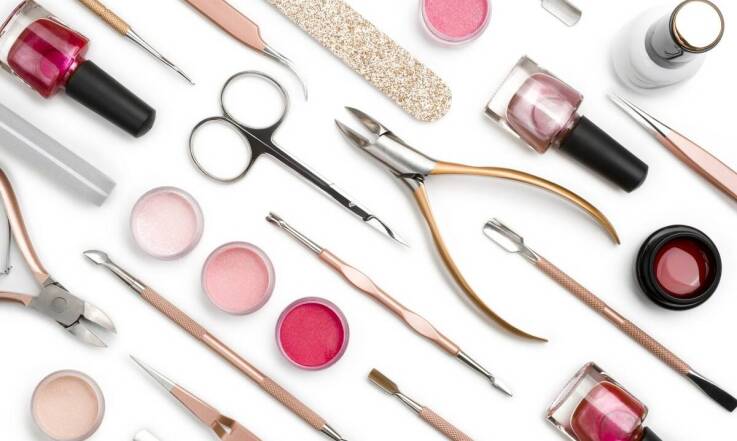 Jakie trendy w stylizacji rzęs dominują na rynku?