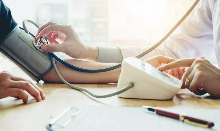 Jak przebiega proces diagnostyki zaburzeń rytmu serca za pomocą Holtera?