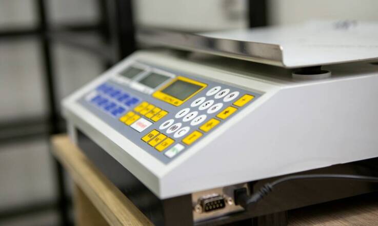 Rodzaje wag platformowych – którą wybrać do swojego biznesu?