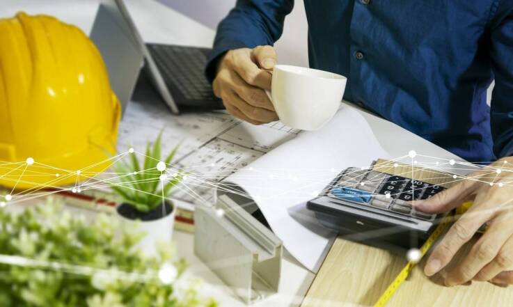 Jakie zmiany w przepisach mogą wpłynąć na działalność rzeczoznawców budowlanych?