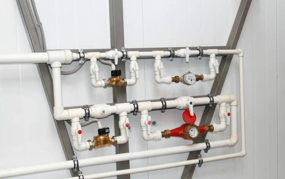 Jak nasze produkty przyczyniają się do poprawy efektywności instalacji sanitarnych?