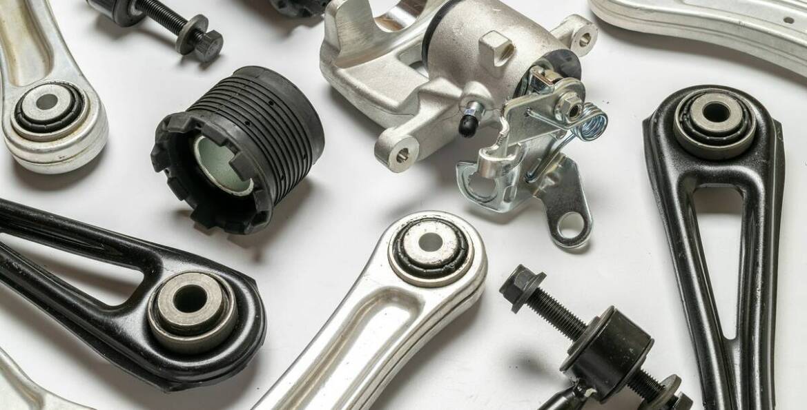 Jakie materiały są używane w procesie regeneracji zacisków hamulcowych?