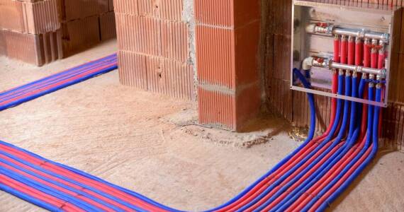 Jakie są koszty montażu ogrzewania podłogowego i co wpływa na ich wysokość?