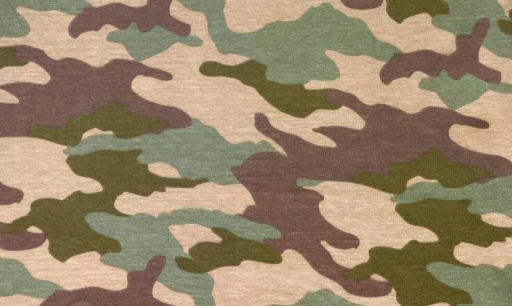 Jakie wzory kamuflażu najlepiej sprawdzają się w polowaniach leśnych?