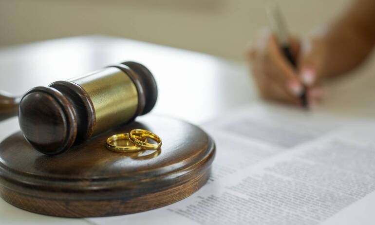 Ile trwa proces unieważnienia małżeństwa kościelnego w praktyce? Rzeczywiste doświadczenia klientów