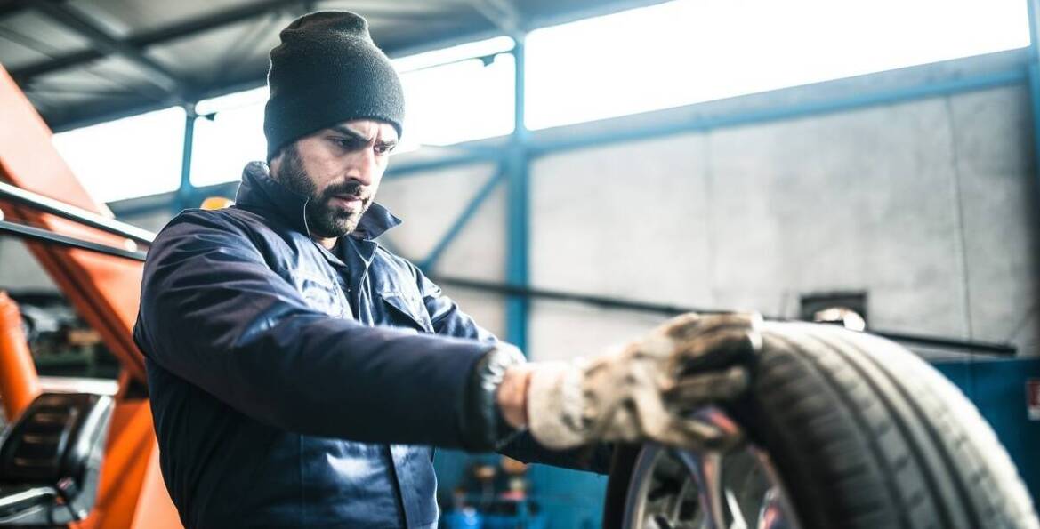 Jakie pytania warto zadać przed naprawą airbagów?