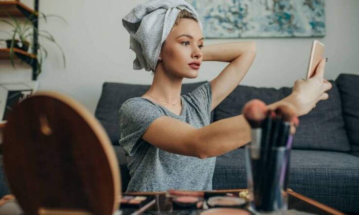 Rola hormonów w wypadaniu włosów – co warto wiedzieć?