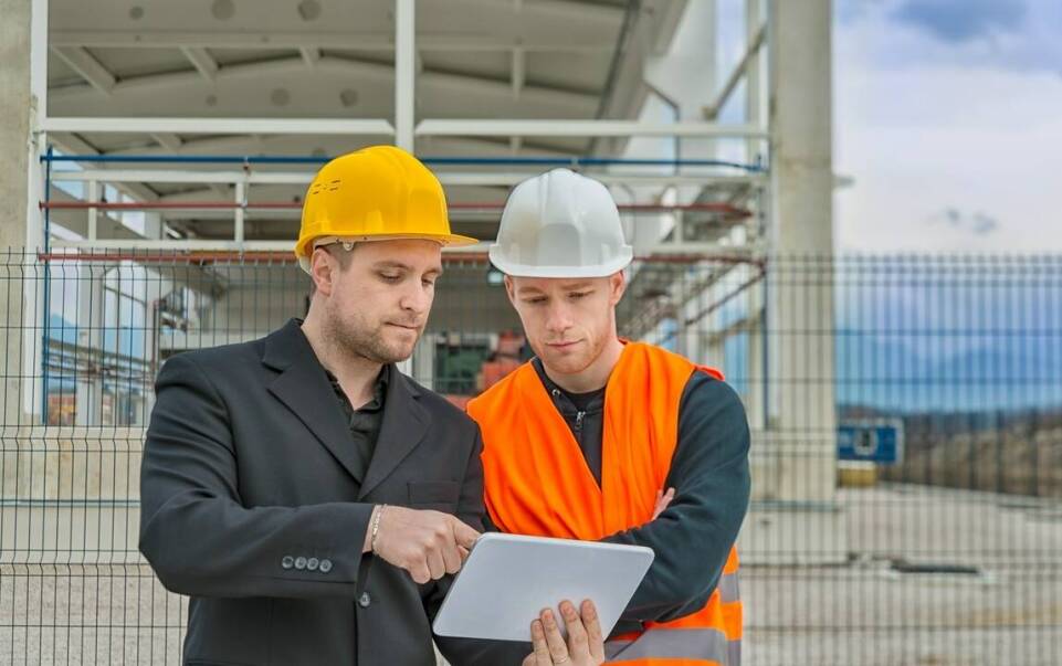 Przedstawiciel handlowy jako doradca – jak skutecznie wspierać klientów w podejmowaniu decyzji?