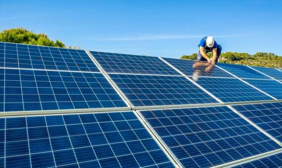 Fotowoltaika a komfort termiczny – jak energia słoneczna wpływa na nasze życie?
