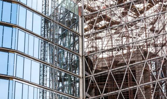 Jakie są korzyści z zastosowania prefabrykowanych konstrukcji stalowych?