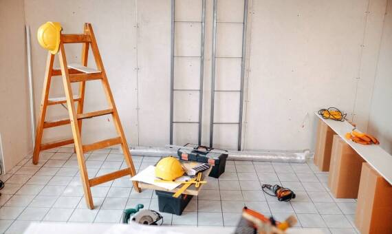 Dlaczego warto zainwestować w odnawianie wnętrz mieszkań w Kłodzku?