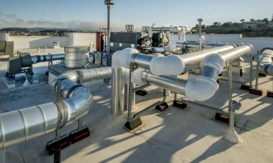 Nagrzewnice elektryczne Flowair a wentylacja – jak to połączyć?