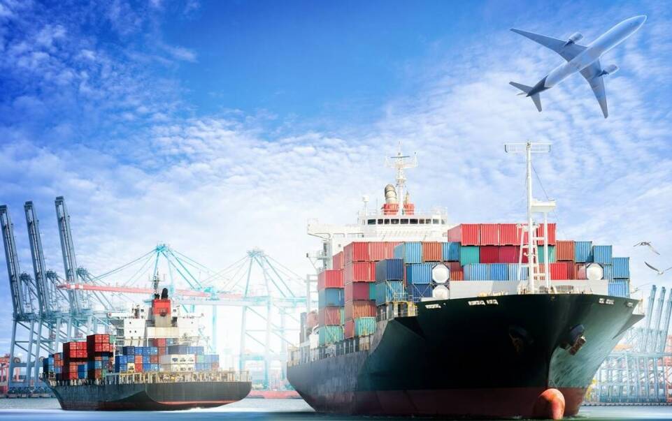 Kluczowe informacje o odprawach celnych na wrocławskim lotnisku – co musisz wiedzieć?