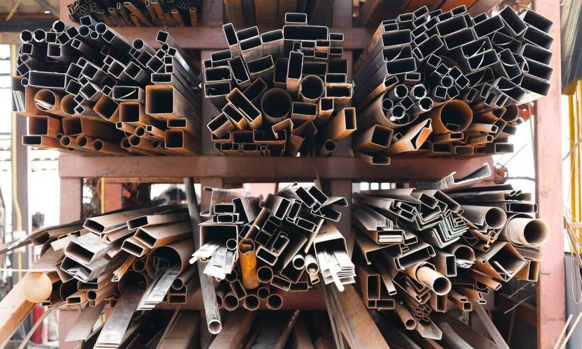 Jakie normy obowiązują dla profili aluminiowych w branży budowlanej?