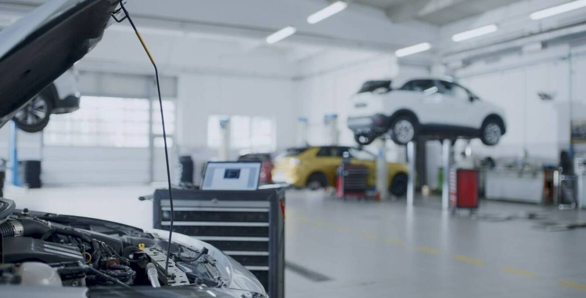 Jakie usługi oferuje stacja kontroli pojazdów dla samochodów terenowych?