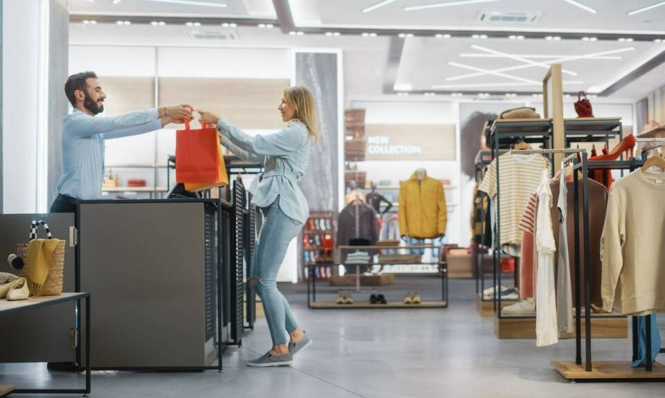 Jakie są zalety korzystania z kas fiskalnych Novitus w handlu detalicznym?