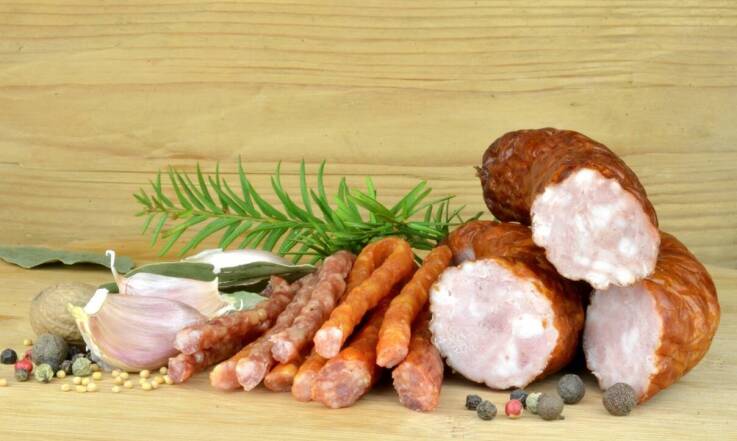 Jakie są zalety stosowania lokalnych jelit naturalnych w gastronomii?