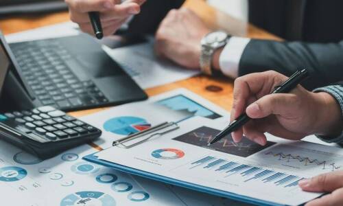 Jak doradztwo podatkowe wpływa na rozwój małych firm?
