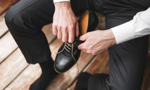 Buty męskie skórzane wysokie a ich zastosowanie w modzie biurowej