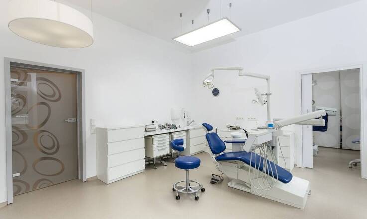 Jakie są zalety korzystania z nowoczesnych technologii w stomatologii estetycznej?