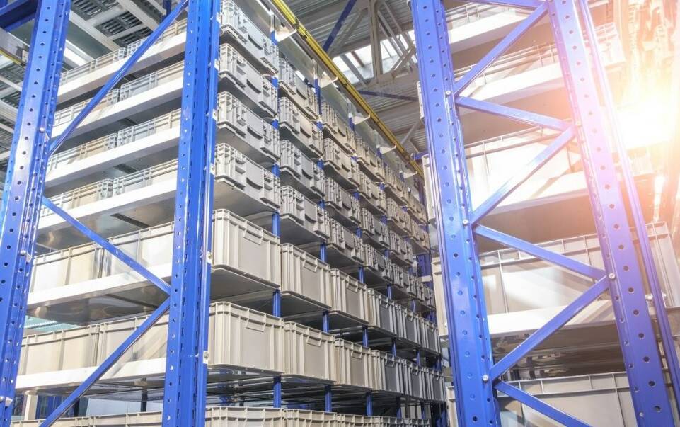 Jak negocjować ceny przy zakupach hurtowych w hurtowni ubrań używanych?