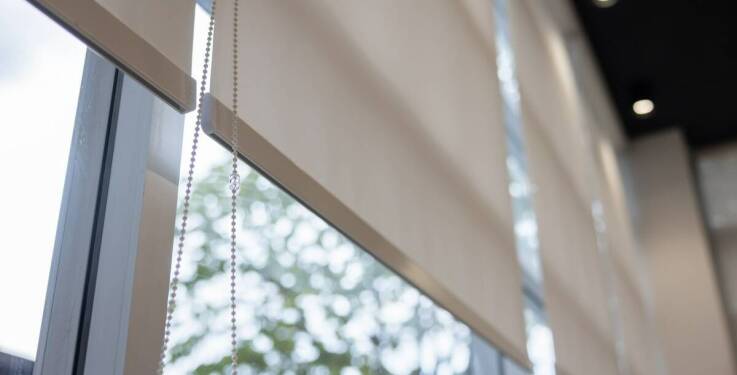 Jakie innowacyjne rozwiązania oferują nowoczesne żaluzje fasadowe?