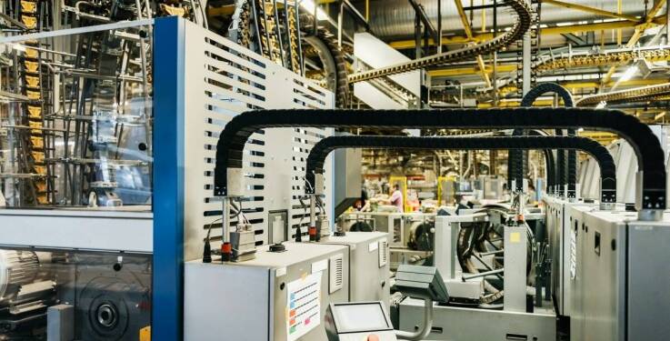 Jakie innowacje technologiczne wpływają na produkcję palet EPAL?