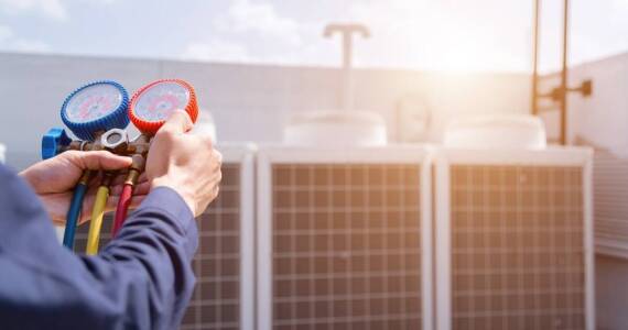 Dlaczego warto inwestować w profesjonalny serwis urządzeń chłodniczych?