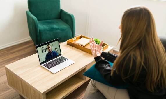 Na czym polega terapia schematu online?