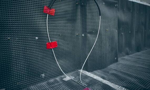 Ankrowanie budynków a wartość nieruchomości – jakie są korzyści dla inwestorów?