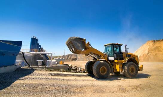 Jak efektywnie zarządzać odpadami budowlanymi, korzystając z usług firmy?