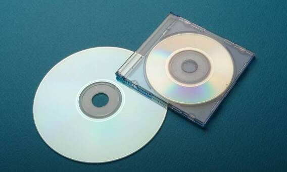 Jakie błędy najczęściej popełniane są przy projektowaniu nadruku na CD?