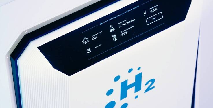 Zasilacze UPS On-line i Line-interactive – porównanie