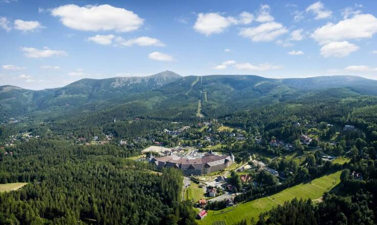Wycieczki i zwiedzanie Gór Świętokrzyskich - co oferuje nasz hotel?