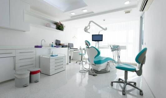 Wykorzystanie technologii w leczeniu endodontycznym – co warto wiedzieć?