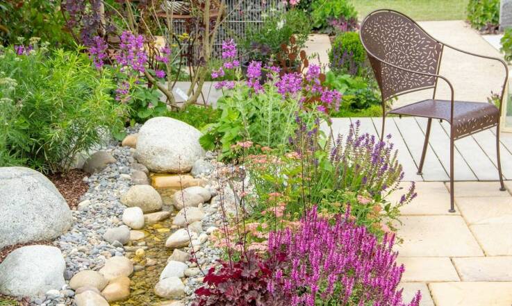 Jakie są najnowsze trendy w aranżacji ogrodów?
