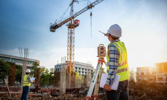 Jakie czynniki wpływają na dokładność ocen stanu technicznego budynków?