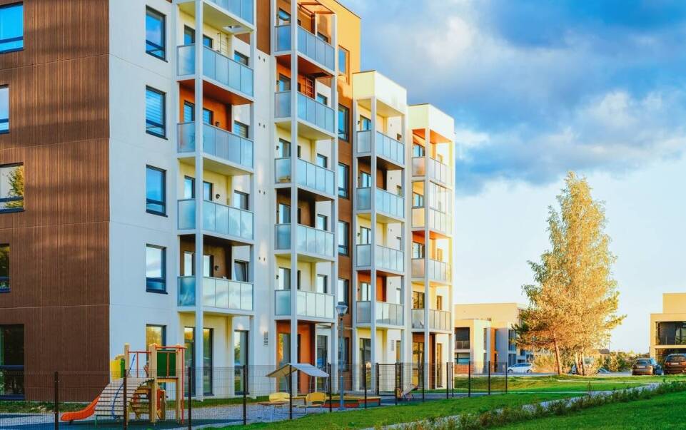 Cisza i spokój wśród natury - odpoczynek w naszych apartamentach nadmorskich