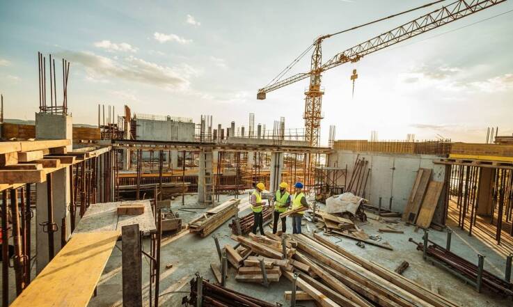 Jakie są etapy procesu wyburzeń w kontekście bezpieczeństwa?
