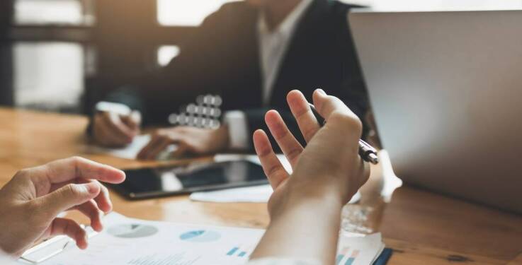 Wsparcie księgowe dla różnych branż: Oferta księgowej z Chotomowa