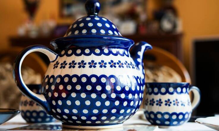 Jakie są najnowsze trendy w porcelanie bolesławieckiej?