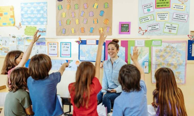 Hiszpański jako narzędzie rozwoju zawodowego: kursy dla dorosłych