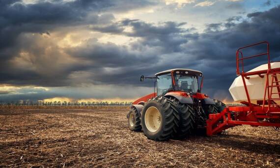 Nowoczesne ciągniki rolnicze – przegląd innowacyjnych rozwiązań