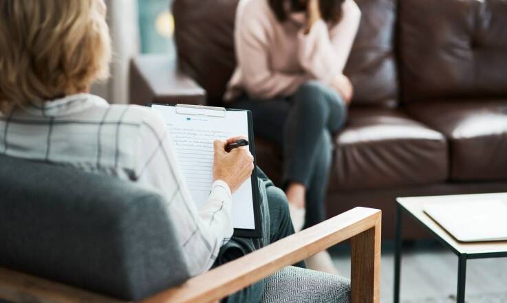 Jakie techniki terapeutyczne są stosowane w pracy z dorosłymi z ADHD?