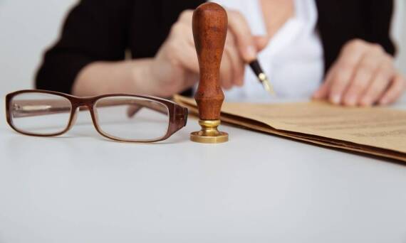 Znaczenie poświadczenia dziedziczenia przez notariusza: dlaczego jest to istotne?