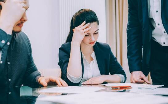 Przemoc i represje: gdzie szukać pomocy prawnej w Warszawie?